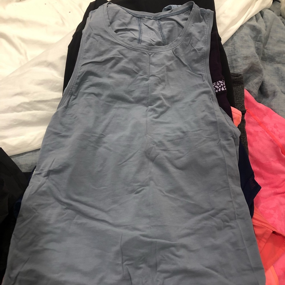 Lululemon tank